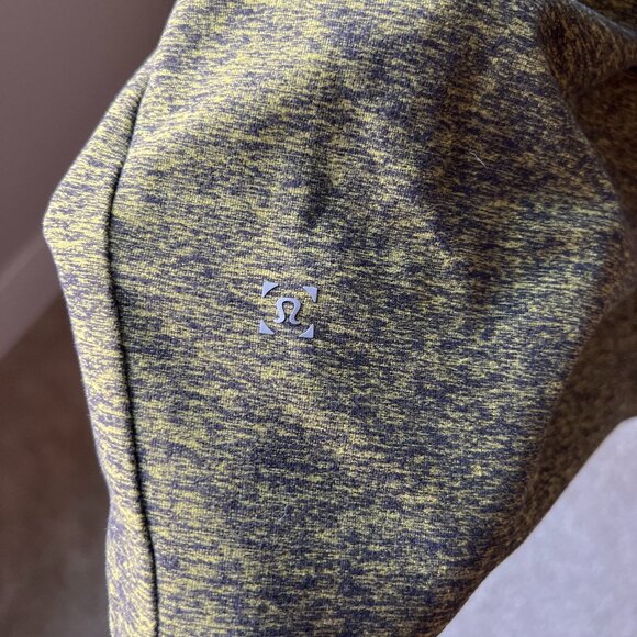 Lululemon Training 1/4 Zip - Picture 3 of 3